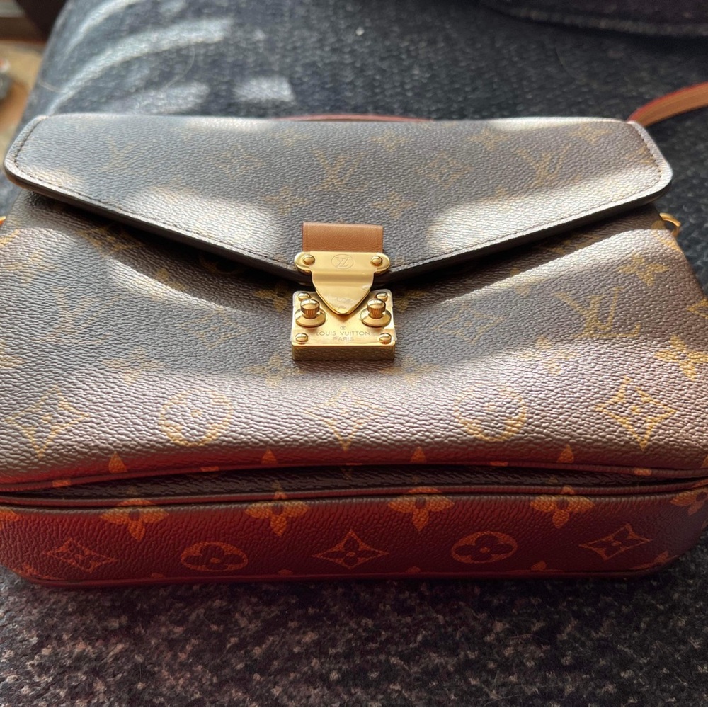 New Louis Vuitton Pochette Métis